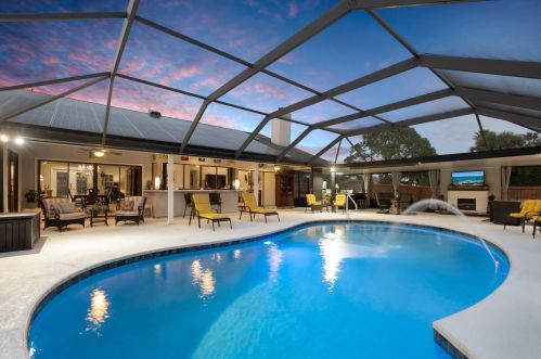 3001 Farley Rd, Fort Pierce, FL 34952-5800
