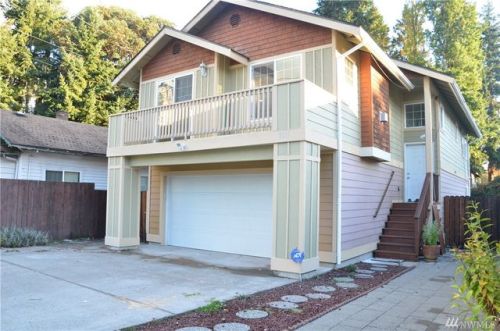 1015 117th St, Seattle, WA 98125-5001