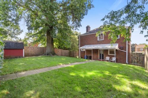 1542 Hawthorne St, Pittsburgh PA  15201-2046 exterior