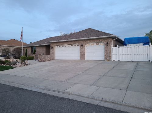 5257 Chester Rd, Salt Lake City, UT 84120-7908