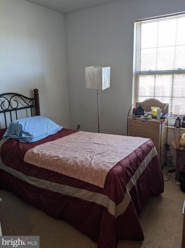 112 South Ave, Swedesboro NJ  08085-1686 exterior