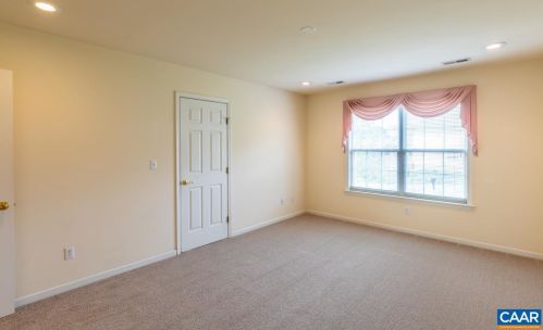 955 Fairwinds Ln, Crozet VA  22932-3147 exterior