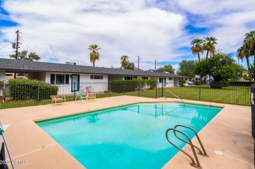 3426 38th St, Phoenix AZ  85040-1617 exterior