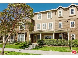 341 Kiawah River Dr, Oxnard, CA 93036-5321