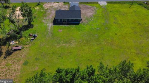 75 Honolulu Rd, Frankford DE  19945-2019 exterior