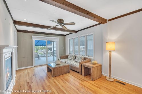 533 Lake Ct, Normandy Beach, NJ 08739-3970