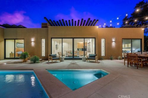 400 Santa Catalina Rd, Palm Springs, CA 92262-1938