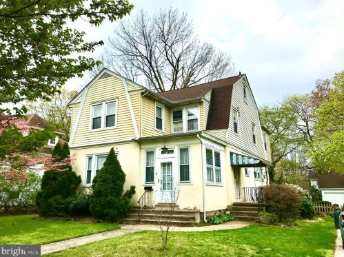 6 Lexington Ave, Camden, NJ 08109-2014