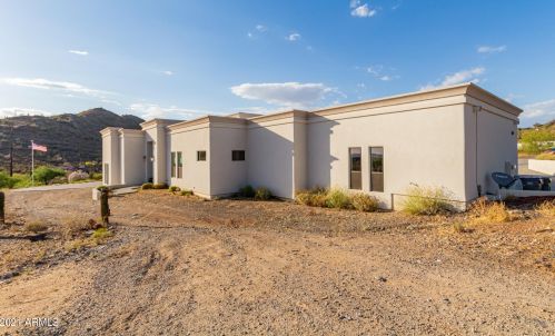 5861 Cloud Rd, Cave Creek, AZ 85331