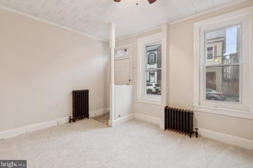 345 Chestnut St, Pottstown PA  19464-5638 exterior