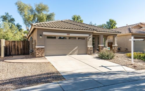 4043 Winter Ct, Gilbert, AZ 85297-9661