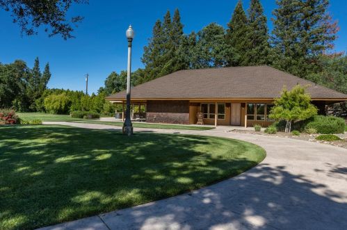 13188 Orange Blossom Rd, Valley Home, CA 95361-7880