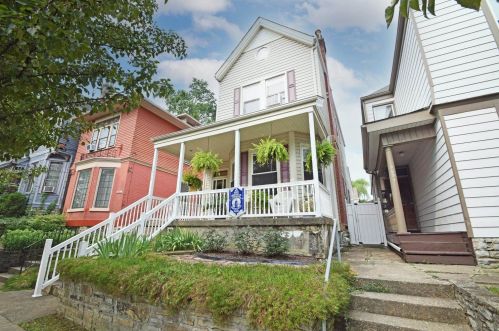 2033 Greenup St, Covington, KY 41014-1252