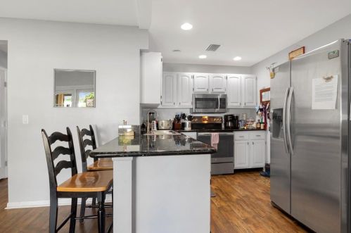 8474 17 Way, Saint Petersburg FL  33702-7235 exterior