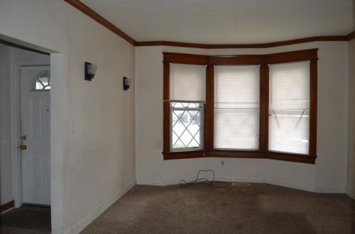 1240 Washington St, New Castle, PA 16101-4414