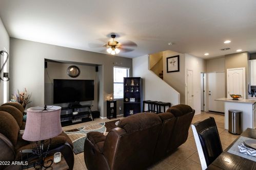 7512 14th St, Phoenix, AZ 85042-5665