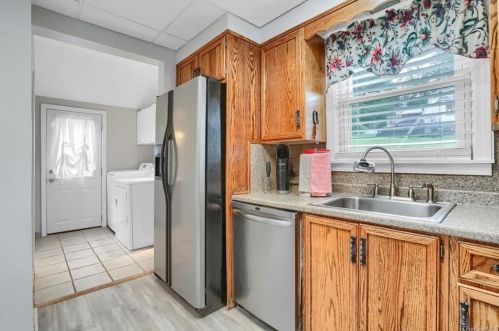 29 Ramapo Rd, Garnerville NY  10923-1717 exterior