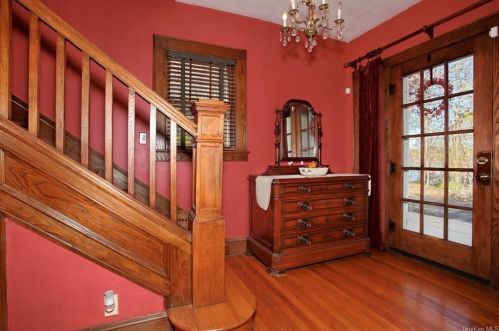 226 Old Mill Rd, West Nyack NY  10994-1414 exterior