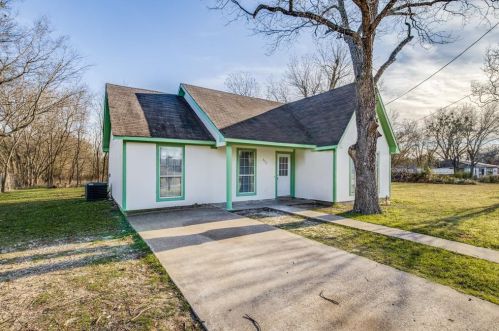 402 Chappell St, Terrell, TX 75160-3800