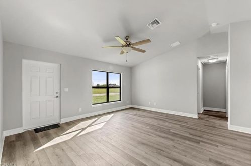 1702 3rd Ave, Cape Coral, FL 33909-5239