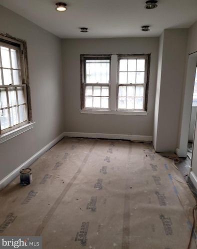 809 Taylor St, Washington, DC 20011-5834