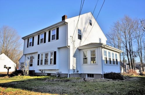 173 Washington St, Whitman, MA 02382-2314