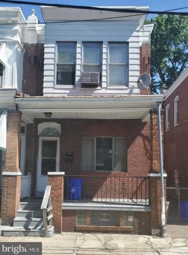 1263 Chase St, Camden NJ  08104-3505 exterior