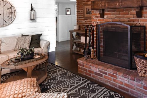 301 6th St, Wheatland CA  95692-9463 exterior