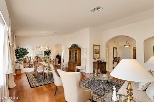 37482 Golf Course Dr, Tucson, AZ 85739-1153