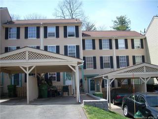 49 Rising Trail Dr, Middletown CT  06457-1628 exterior