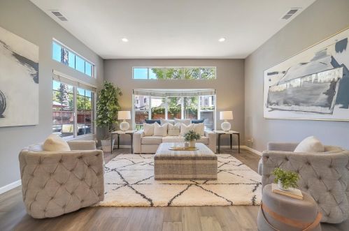 2177 Vizcaya Cir, Campbell, CA 95008-5663