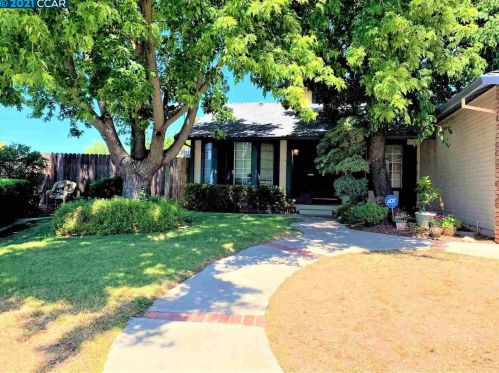 1530 Port Way, Oakley, CA 94561-1833
