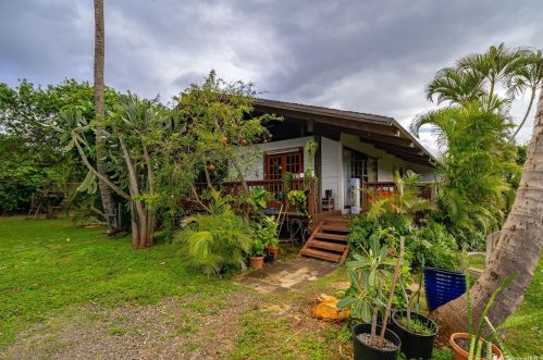 68-268 Olohio St, Waialua, HI 96791
