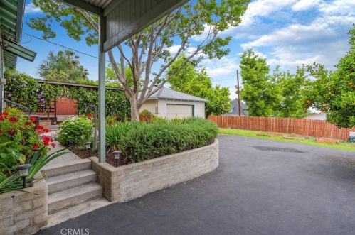 435 Crescent Ave, Redlands, CA 92373-6815