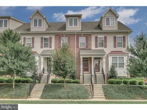 403 Line St, Lansdale, PA 19446-2755