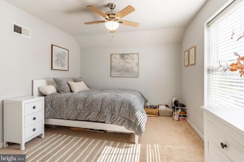 25 Summerlyn Dr, Ephrata PA  17522-9331 exterior