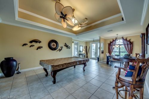 1820 46th Ter, Cape Coral, FL 33914-6270