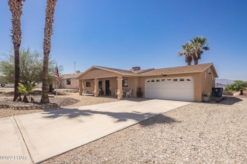 585 Knobhill Dr, Lake Havasu City AZ  86403-4937 exterior