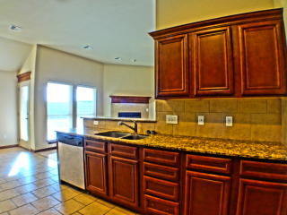 713 Dana Dr, Yukon OK  73099-1049 exterior