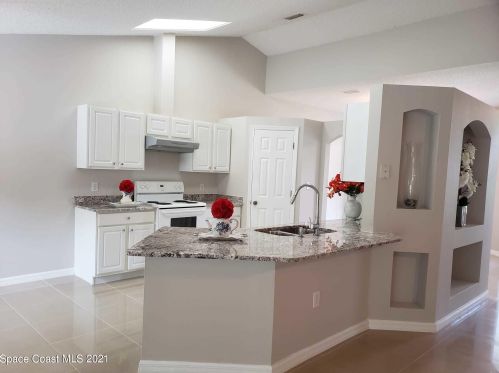 3830 Jupiter Blvd, Melbourne FL  32909-3872 exterior