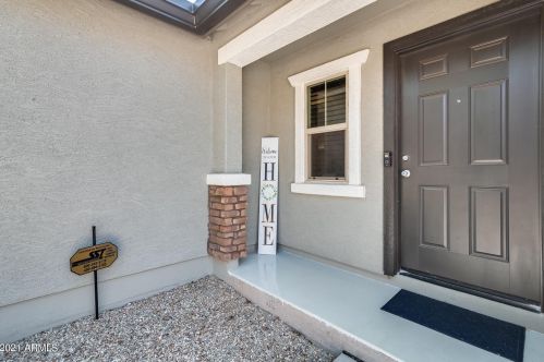 16615 Jenan Dr, Sun City AZ  85388 exterior