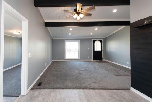 1259 Woodside Dr, Marion OH  43302-5745 exterior