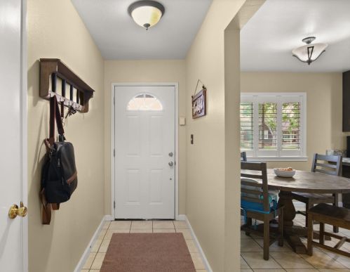 1445 Gary Ln, Modesto CA  95355-3125 exterior