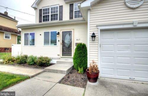 817 Read Ave, Runnemede, NJ 08078-1029
