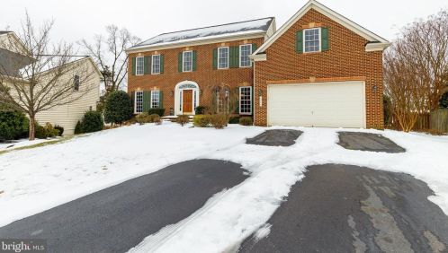 43275 Thaddeus Ln, Leesburg, VA 20176-3850