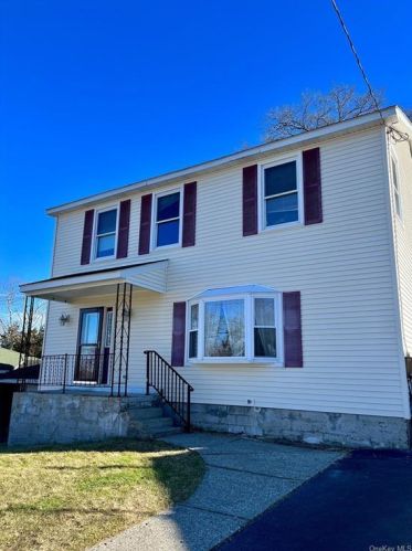 20 Woodland Ave, Middletown, NY 10940-6233