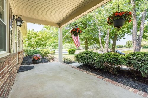 34 Bristol Ave, Flemington NJ  08822-1814 exterior