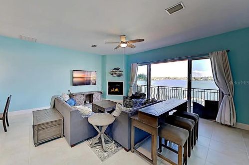 17821 Gulf Blvd, Saint Petersburg, FL