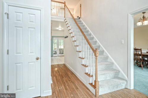 2586 Cape Horn Rd, Red Lion PA  17356-9056 exterior
