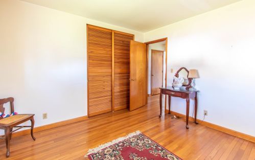22 Garfield Ave, London, OH 43140-9124